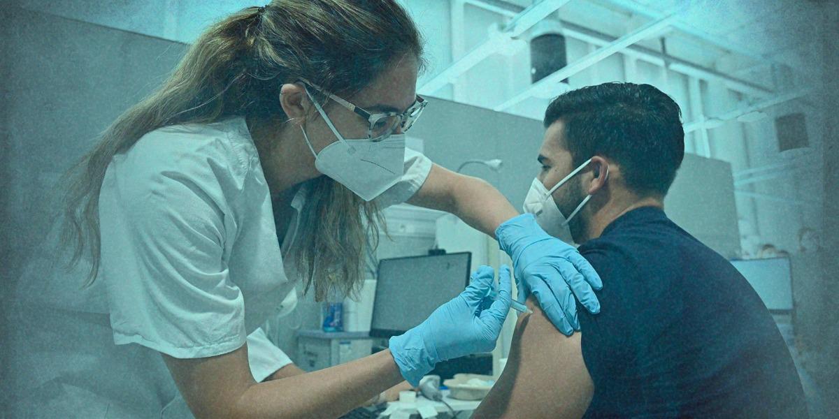 Tercera dosis contra la covid-19: ¿por qué es necesaria?