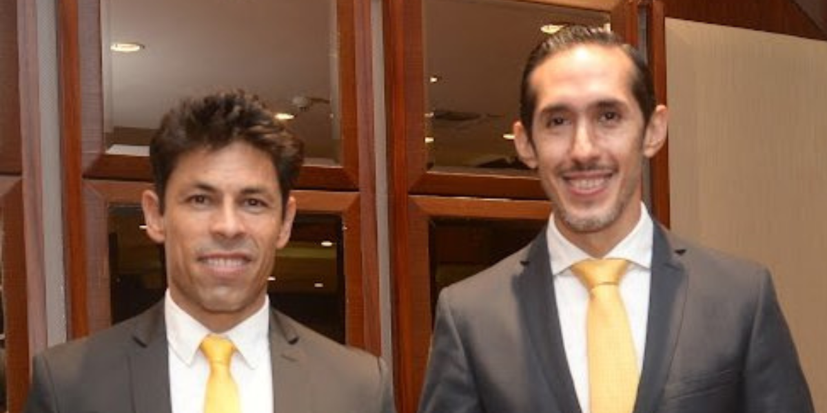 Matías Oyola (i) y Munir Massuh (d) buscarán la presidencia de Barcelona SC.