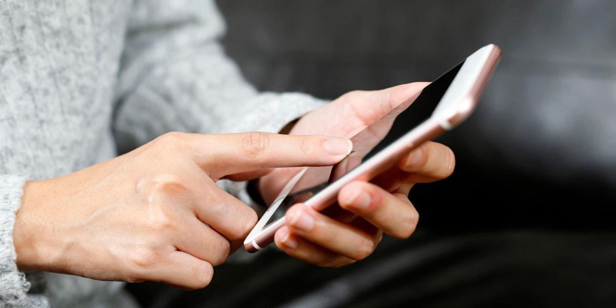 Ecuador prorroga la concesión de telefonía móvil de la mexicana Claro