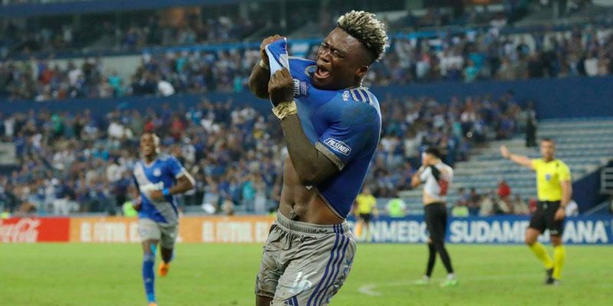 Copa Sudamericana: Emelec, con las bajas de sus goleadores Bolaños y Cabeza, contra Defensa y Justicia