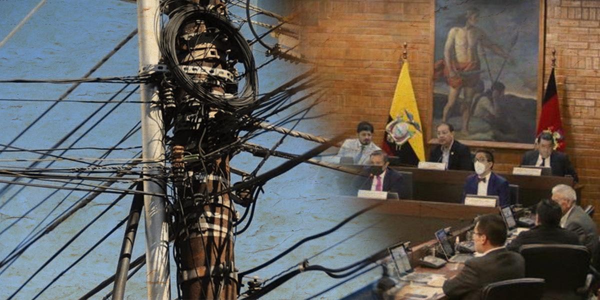 Quito: más regulaciones a empresas de Internet, telefónicas, etc. para instalar cables en los postes