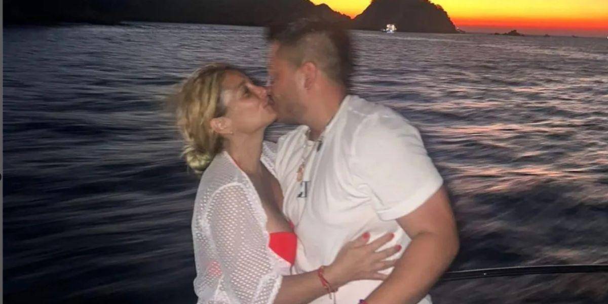 Todo sobre la excéntrica boda de Marián Sabaté en un palacio de España 