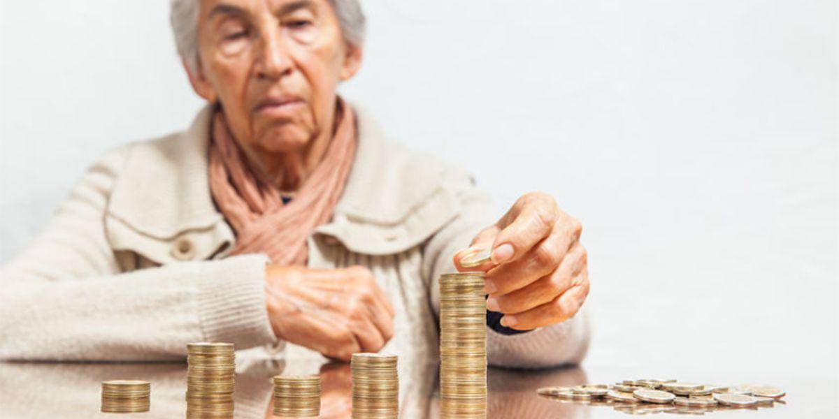 El IESS ofrece mantener la edad mínima de jubilación, pero incrementar los años de aportación