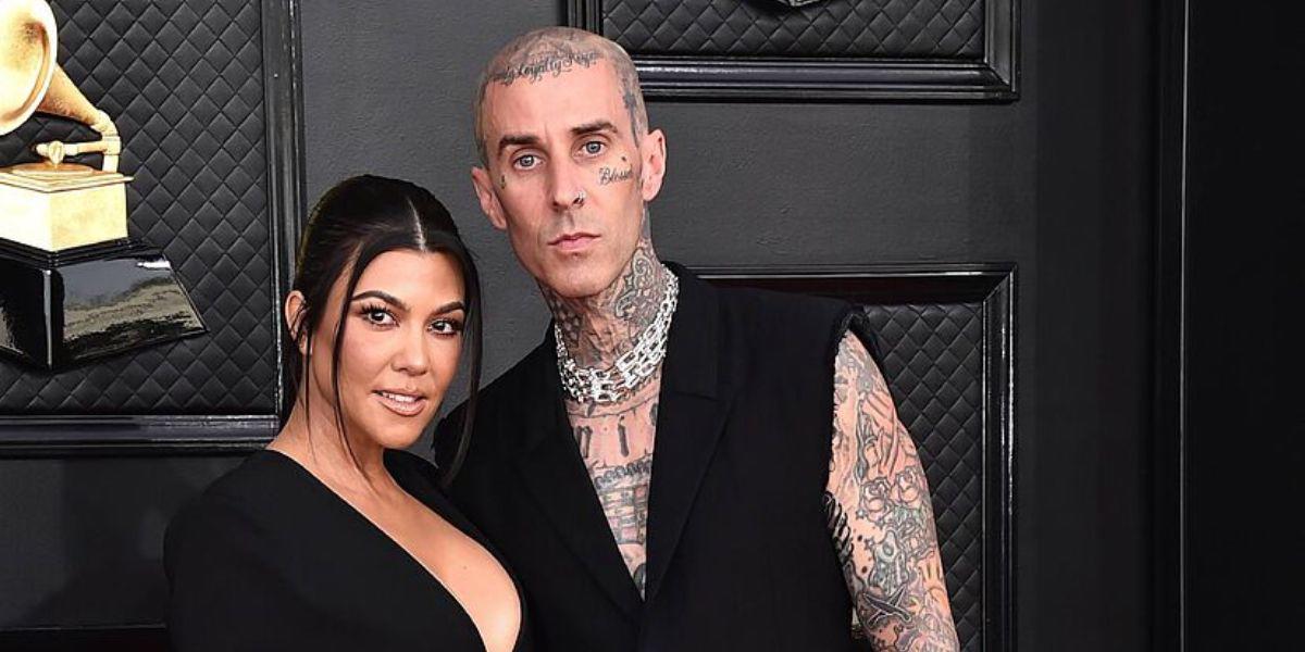 Así fue la excéntrica revelación de sexo de Kourtney Kardashian y Travis Barker: ¿niño o niña?