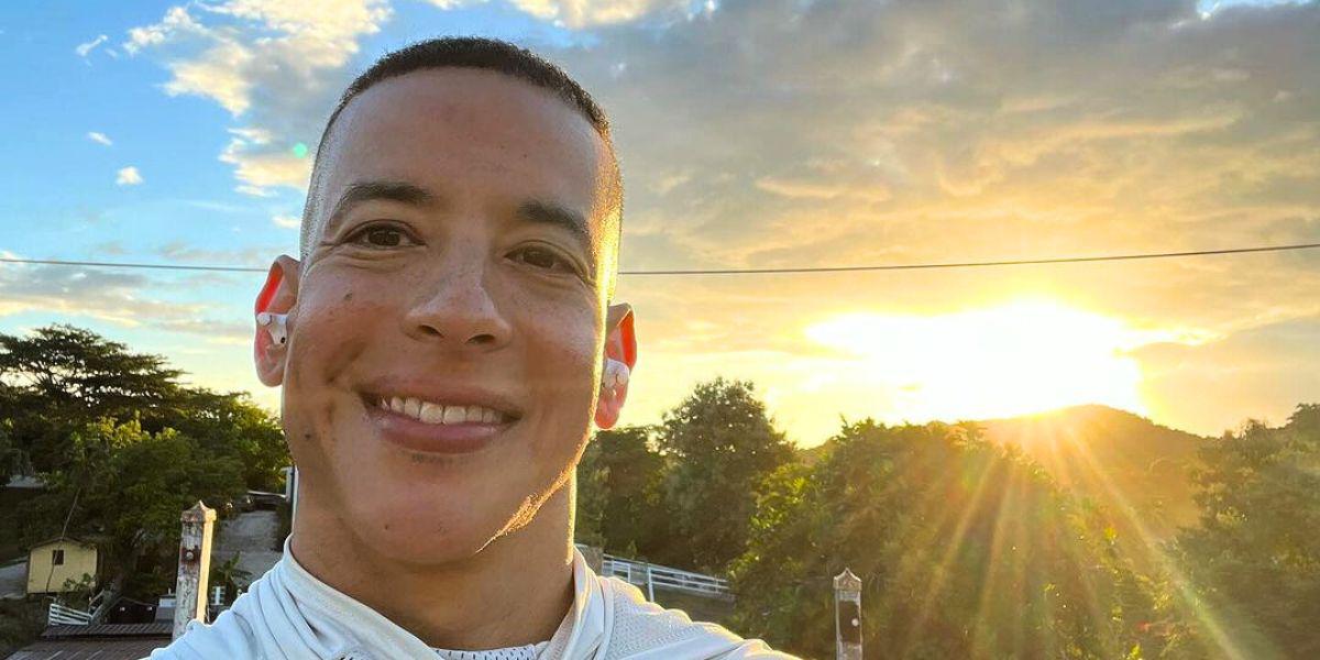 Daddy Yankee alaba a Dios en su nueva canción: el cantante profesa su fe abiertamente