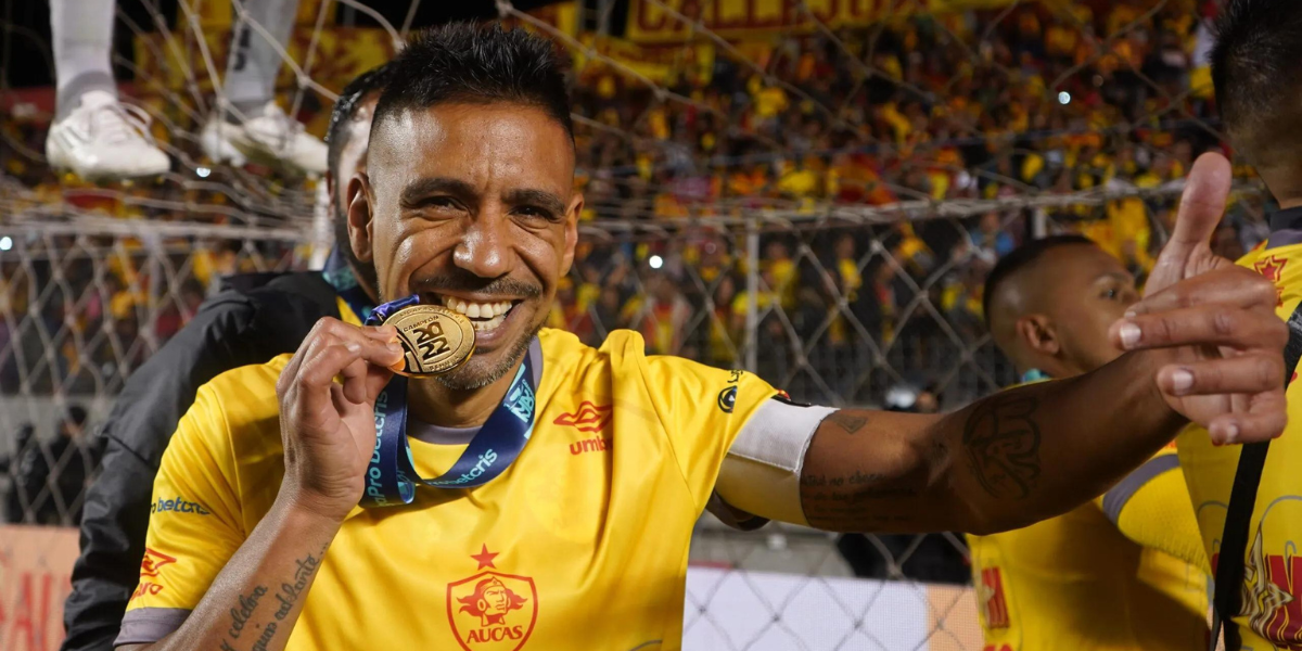 Víctor Figueroa prestó dinero al Aucas para armar la plantilla campeón del 2022