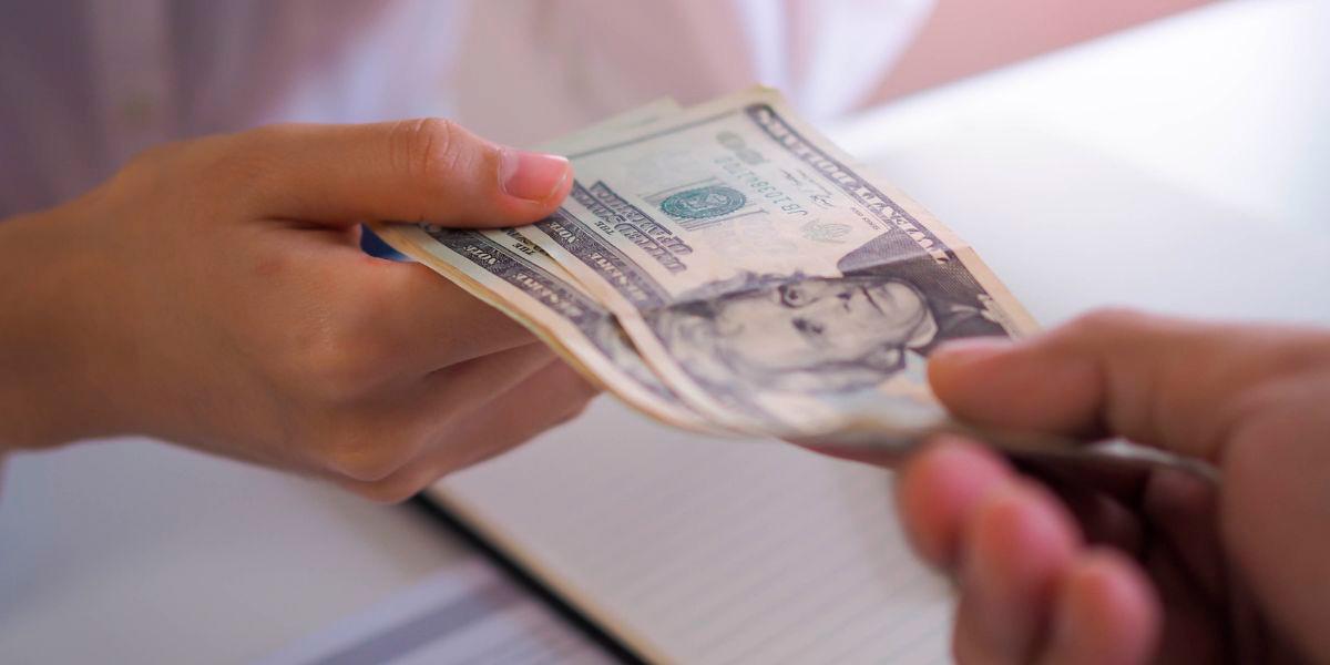 Los décimos del sector público serán acreditados en el transcurso de la semana, anuncia el Gobierno