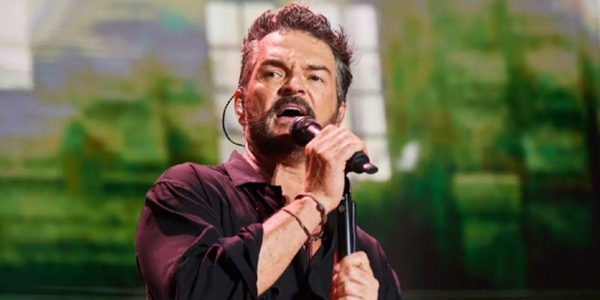 ¿Qué enfermedad obligó a Ricardo Arjona a retirarse de los escenarios?