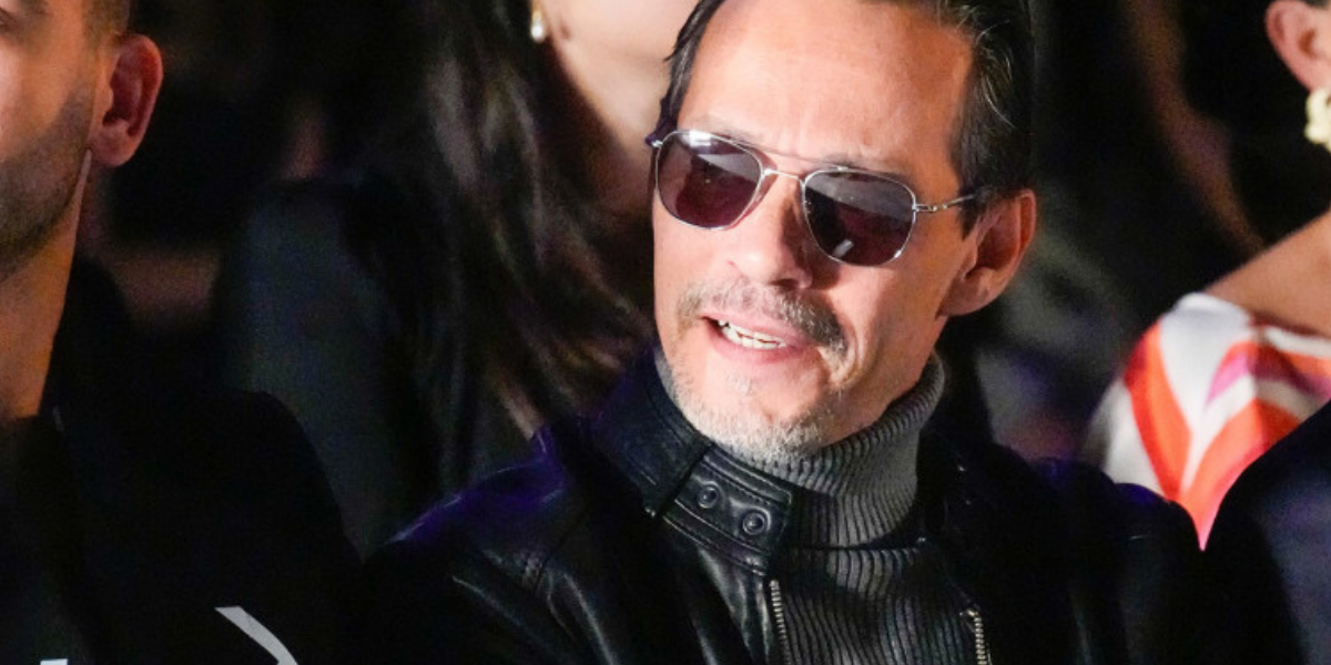 La imperdible reacción de Marc Anthony al ver a su esposa, Nadia Ferreira, volver a pasarelas tras ser madre