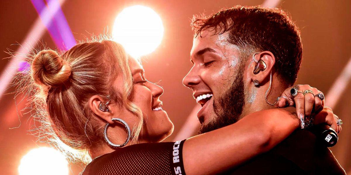 Anuel AA recordó a Karol G en polémica transmisión en vivo