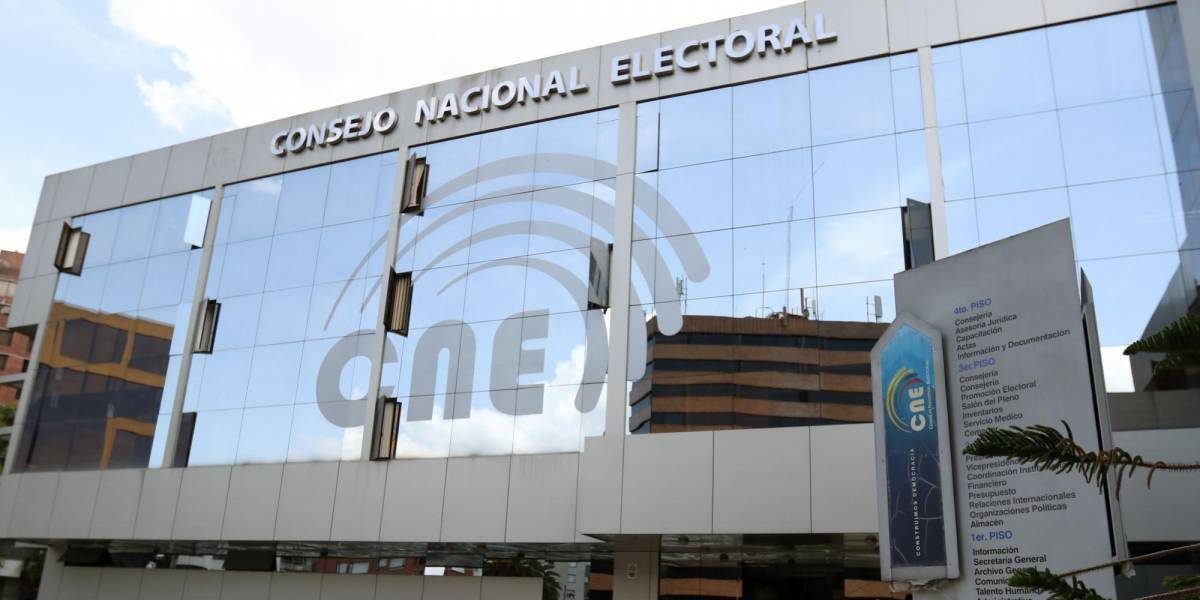 Elecciones Ecuador 2023: Enrique Pita, vicepresidente del CNE, alerta por uso de niños en campaña electoral