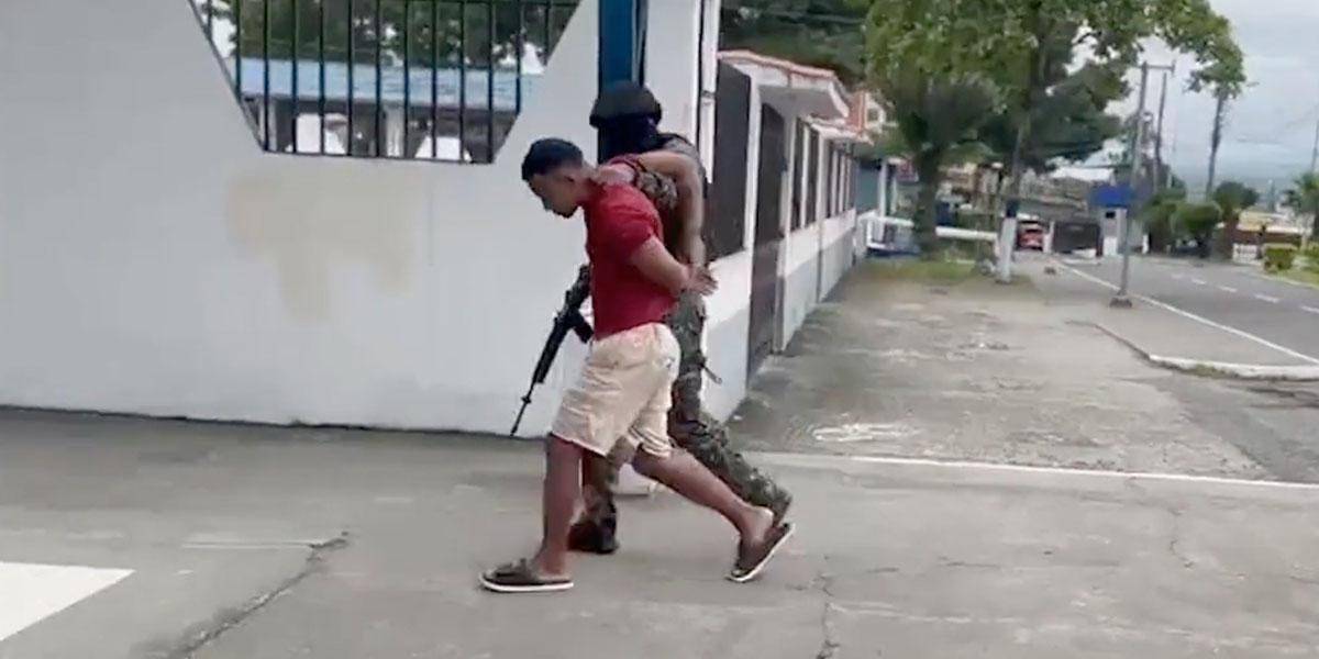 Violencia en Esmeraldas: la Policía informa la detención de dos sospechosos de colocar artefactos explosivos