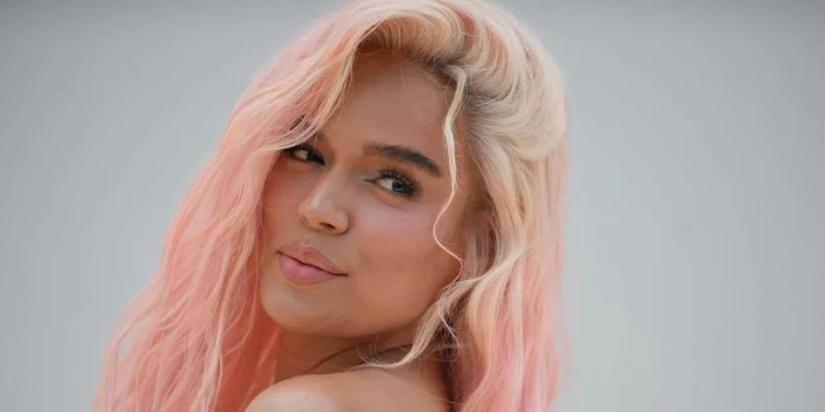 Karol G dio millonarios regalos a sus trabajadores durante fiesta de Año Nuevo