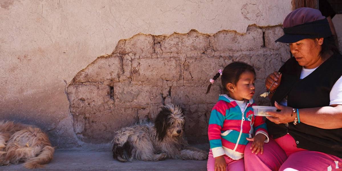 La desnutrición crónica infantil esconde brechas de equidad en Ecuador, según la OPS