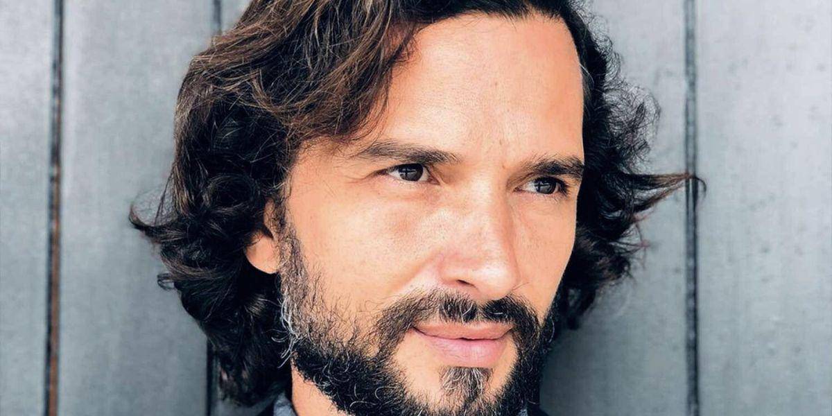 Actor de telenovelas brasileño, Jefferson Machado, es encontrado muerto dentro de un baúl enterrado en un patio