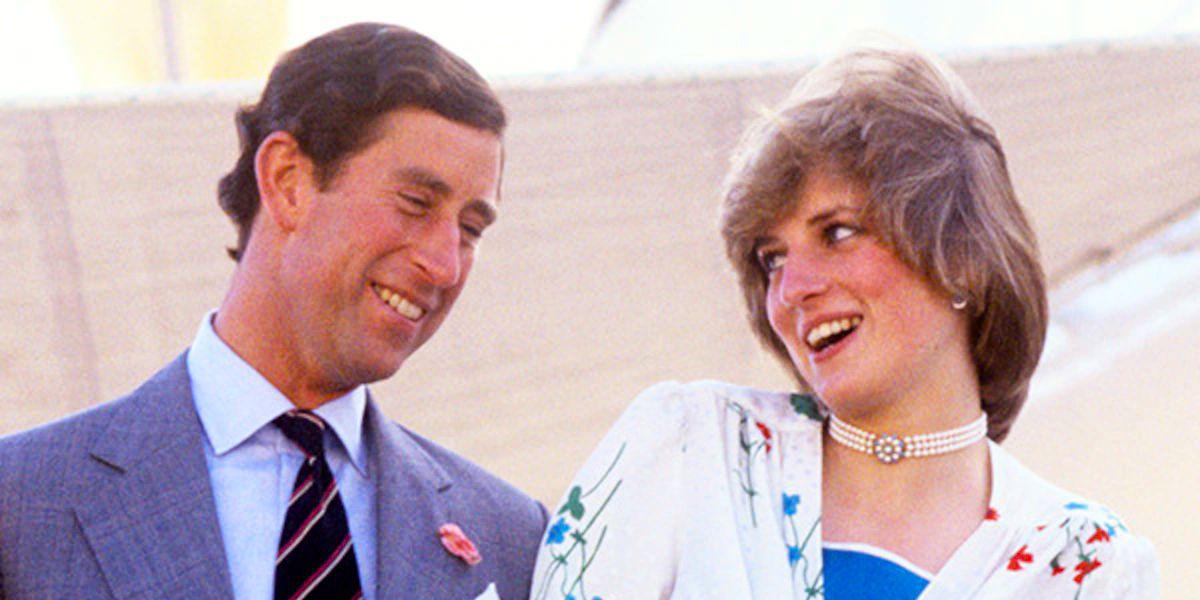 El regreso del rey Carlos al yate donde vivió su luna de miel con la princesa Diana, Camila no estaba presente