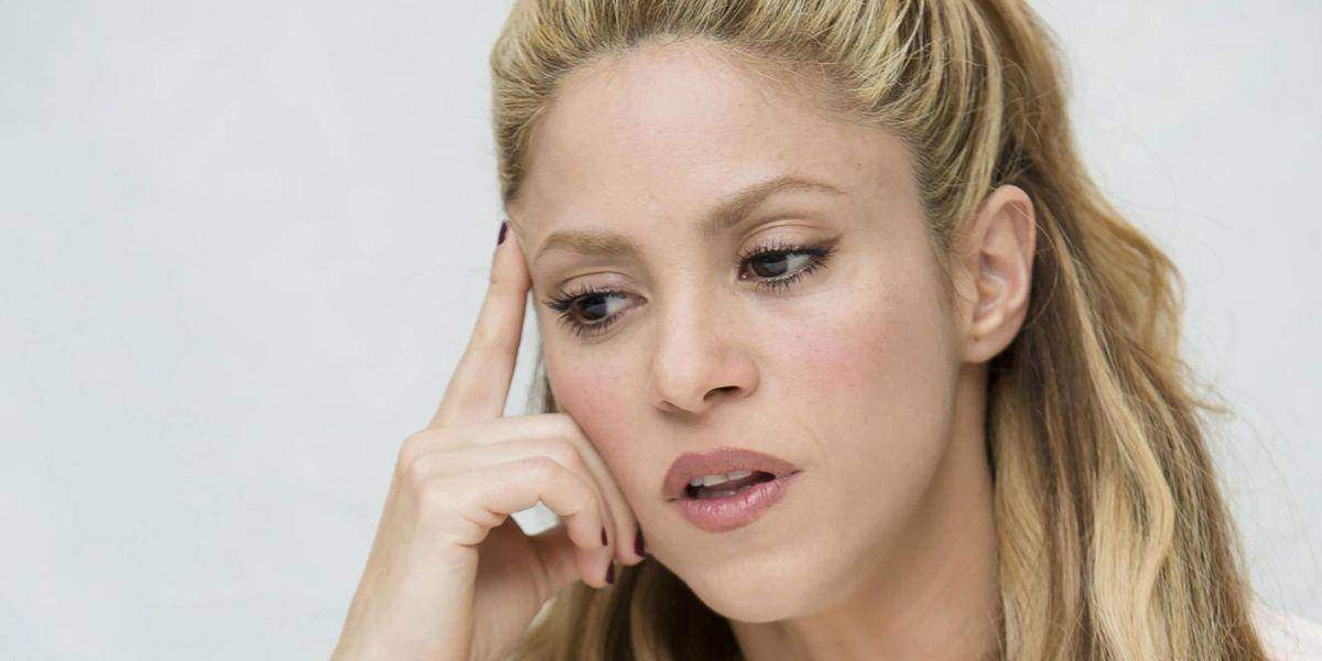 Shakira declara sobre su relación con el entrenador de surf de sus hijos