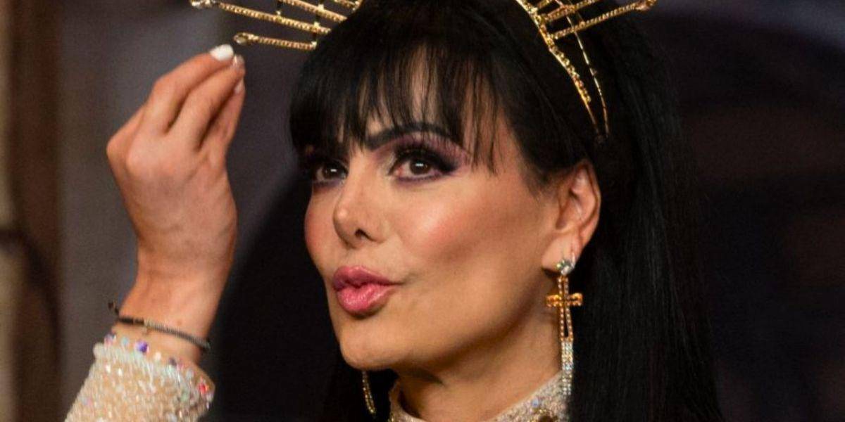 Maribel Guardia deja sin aliento a sus fans tras imágenes en bikini a sus 64 años
