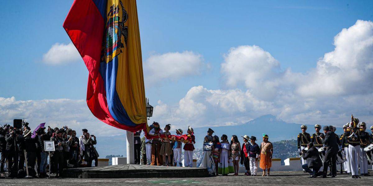 Se conmemoró la Batalla de Pichincha en ceremonia militar en Quito