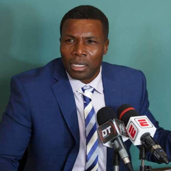 El exseleccionado ecuatoriano Carlos Tenorio se pronuncia tras el