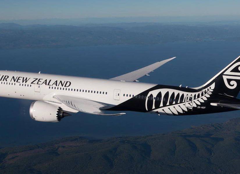 Imagen de una aeronave de Air New Zealand, compañía aérea que pesa a sus pasajeros internacionales antes de abordar uno de sus aviones.