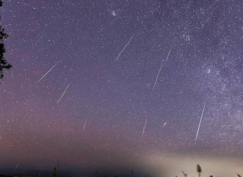 Imagen referencial a las Perseidas, una de las múltiples lluvias de meteoritos que podremos observar durante el 2023.