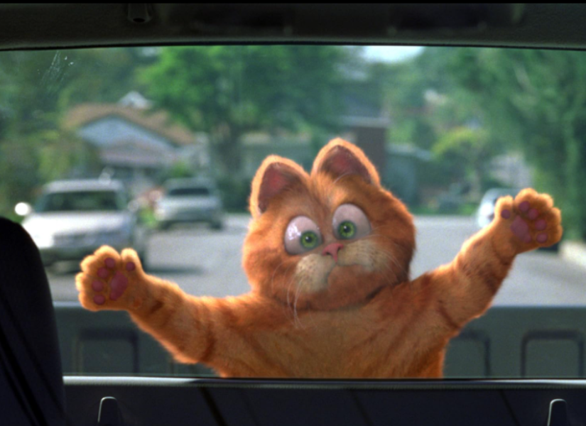 Escena de Garfield: La película que se estrenó en el 2004.