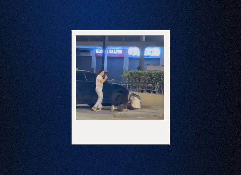 Pelea entre dos mujeres en Samborondón.