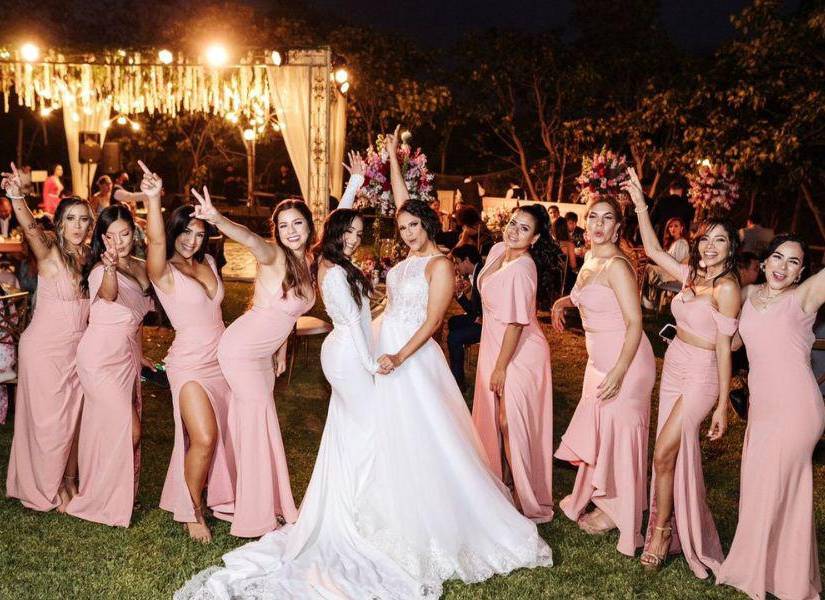 Tabatha (izquierda) y Andrea (derecha) en el día de su boda en una imagen de archivo.