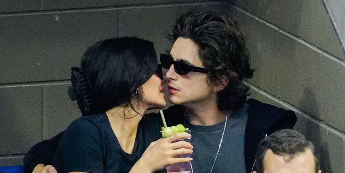 Kylie Jenner y Timothée Chalamet oficializan su relación amorosa en un evento público