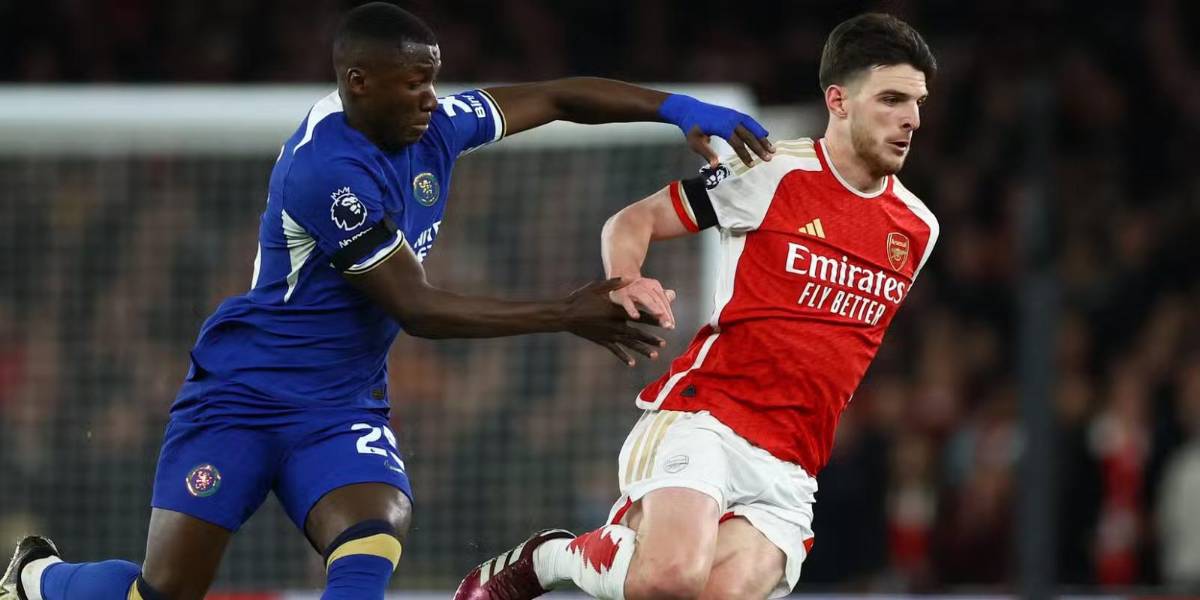 Declan Rice elogia a Moisés Caicedo y anticipa un duelo emocionante entre ambos mediocampistas