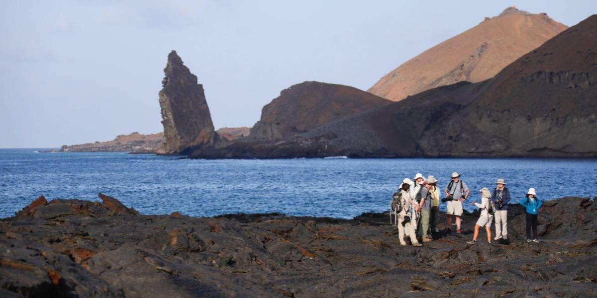 Las autoridades de los puertos y ciudades costeras del Ecuador en alerta ante riesgo de tsunami