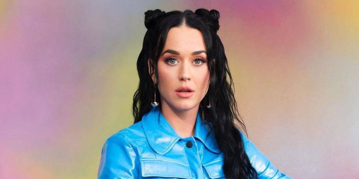 Katy Perry bautiza un extravagante crucero en Las Vegas