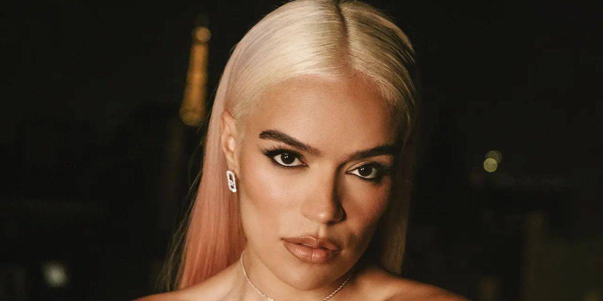 Karol G toma radical decisión para proteger a su familia en medio de su gira musical Mañana Será Bonito