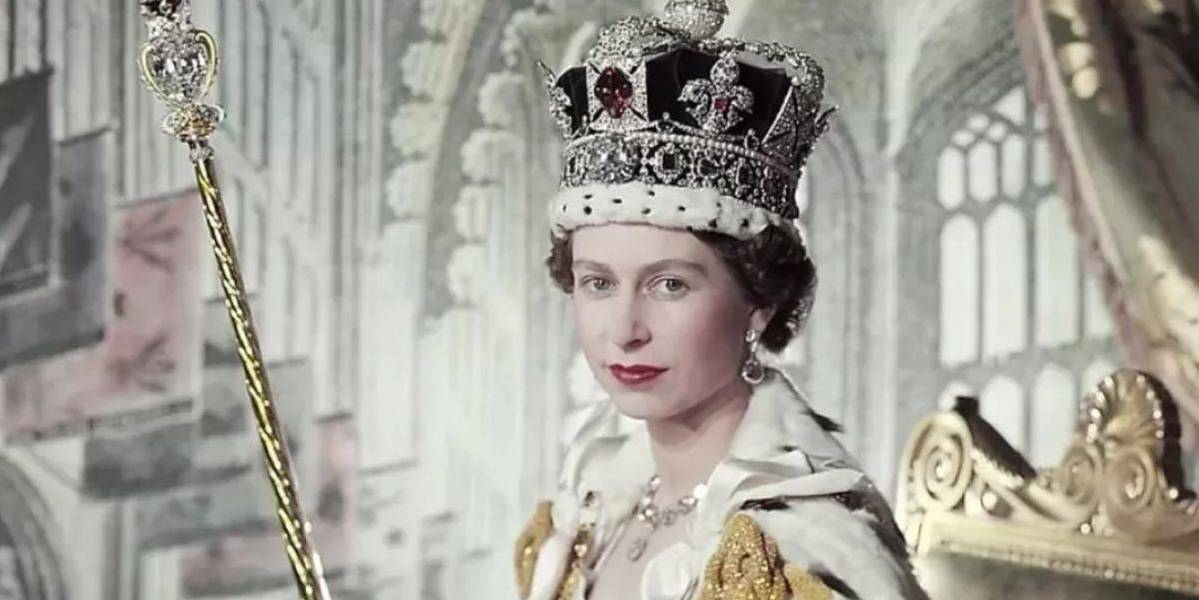 Así fue la excéntrica coronación de la reina Isabel II hace 70 años