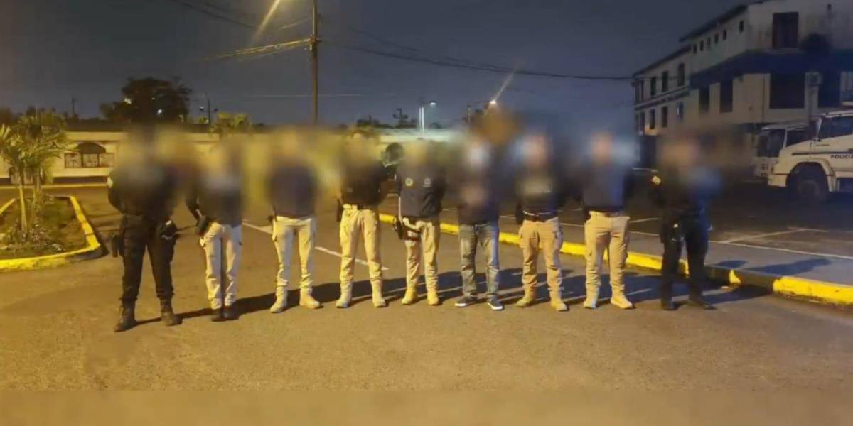 Un hombre con notificación roja de Interpol fue deportado desde Estados Unidos a Ecuador