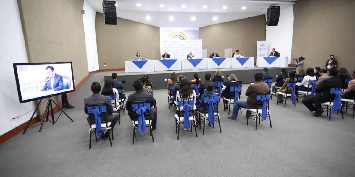 CNE aprobó convocatoria para las elecciones del 2023