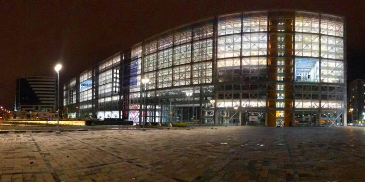 Edificio de la Plataforma Gubernamental ubicado en la avenida Amazonas, al norte de Quito.