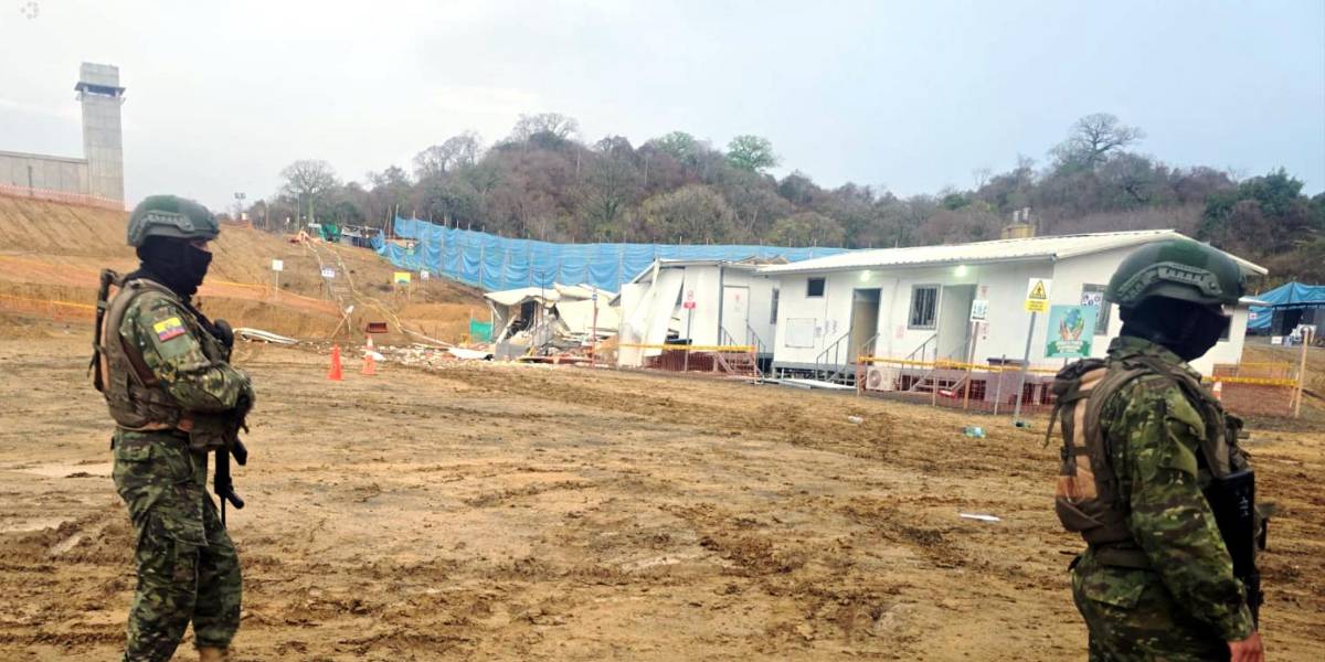 30 personas armadas y vestidas con uniformes militares causaron el atentado en la cárcel de Juntas del Pacífico, en Santa Elena