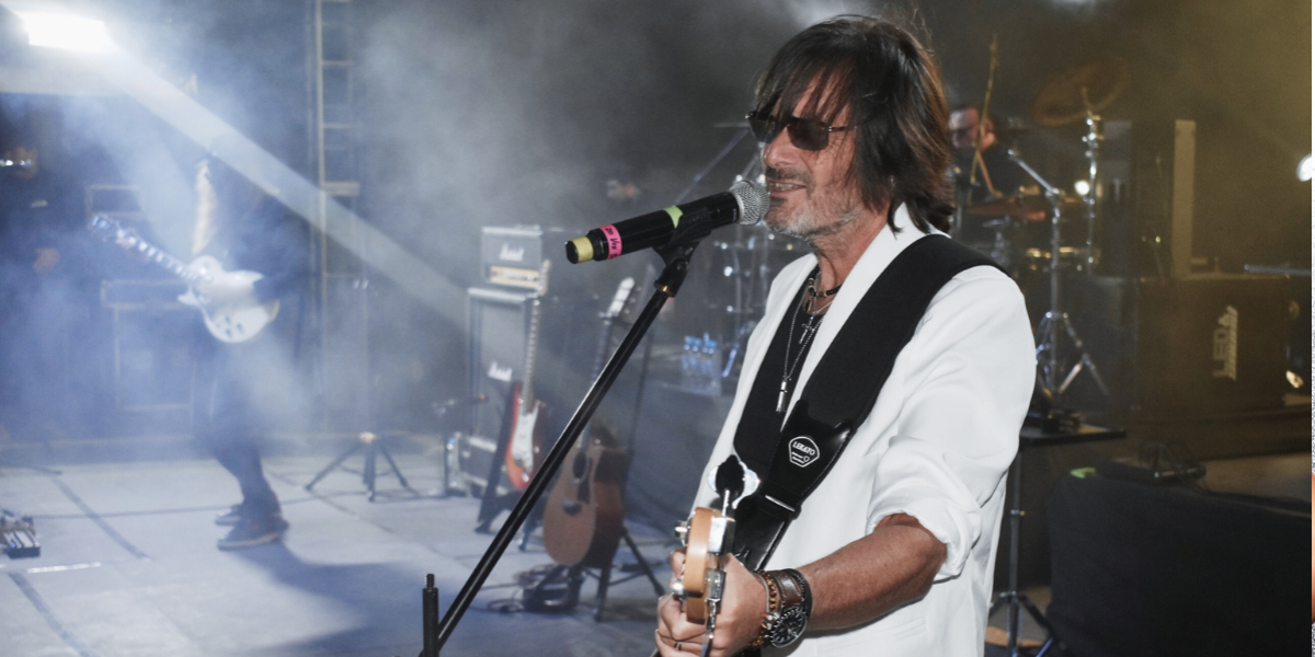 The Bon Jovi Experience estremeció Samborondón con una noche cargada de rock y nostalgia