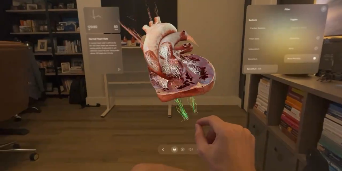 Los Apple Vision Pro revolucionan la educación: un usuario muestra cómo estudiar a un corazón
