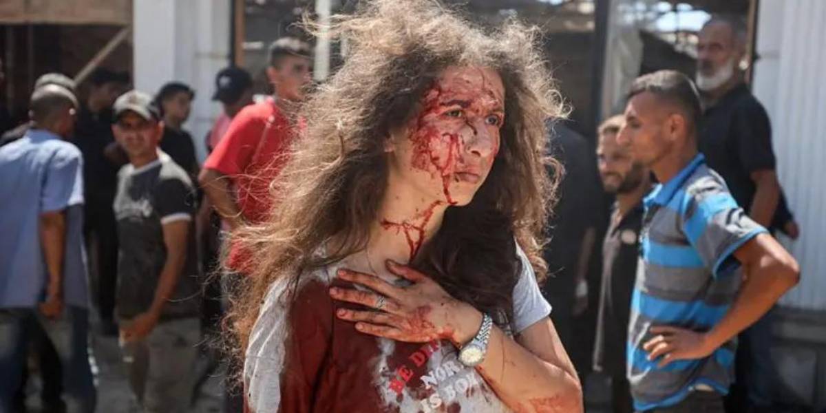 El ataque de Israel a una cafetería frente al mar en Gaza que deja al menos 20 muertos, según rescatistas y testigos