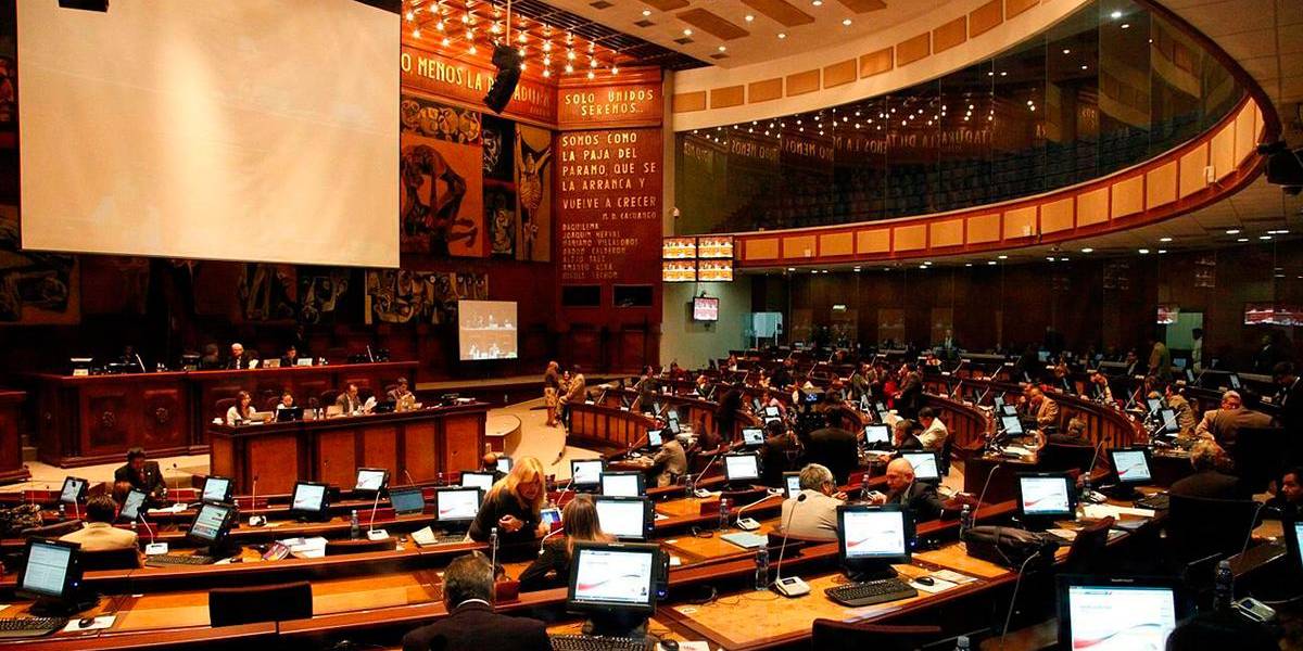 Nuevo intento en la Asamblea por reconfigurar una mayoría de oposición