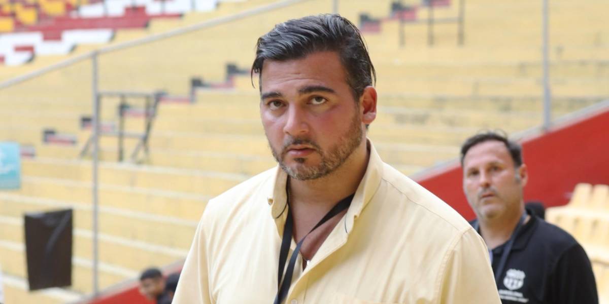 Antonio Álvarez: Prefiero no ser campeón, pero bajar a USD 20 millones el déficit de Barcelona