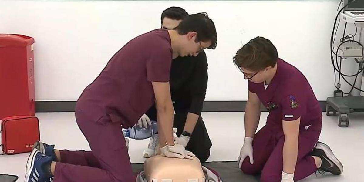 Cinco universidades destacan porque sus graduados en Medicina pasan el examen del Caces