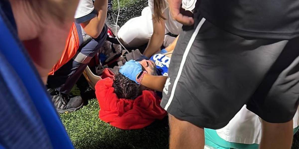 Detienen a un futbolista que dejó inconsciente a otro por darle un cabezazo en un partido