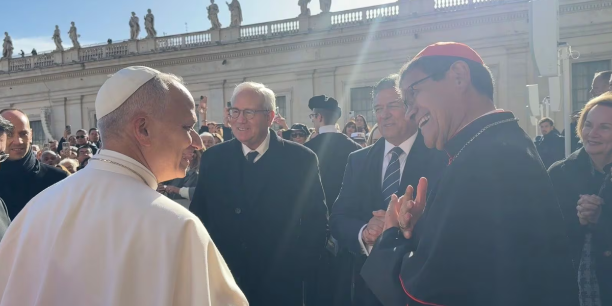 El Papa León XIV bendice a la Junta de Beneficencia de Guayaquil y al proyecto social deportivo más grande del Ecuador