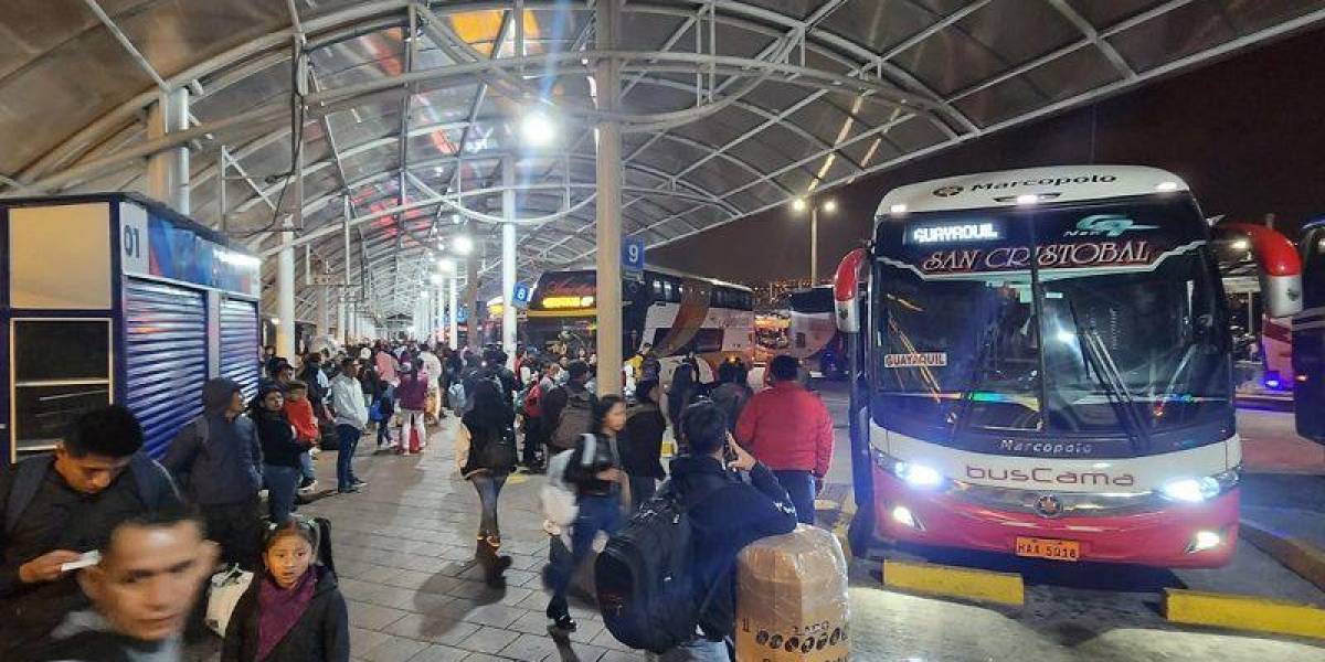 Quito: 103 mil personas viajaron desde las terminales interprovinciales de Quitumbe y Carcelén por las elecciones