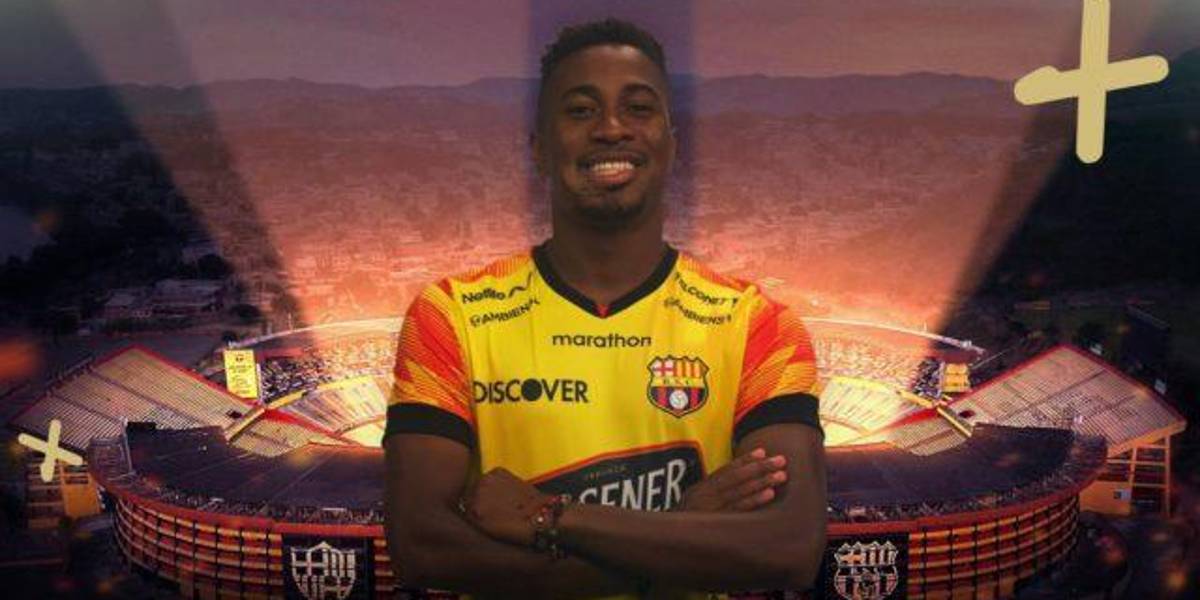 Barcelona SC anuncia el fichaje de Bryan Carabalí