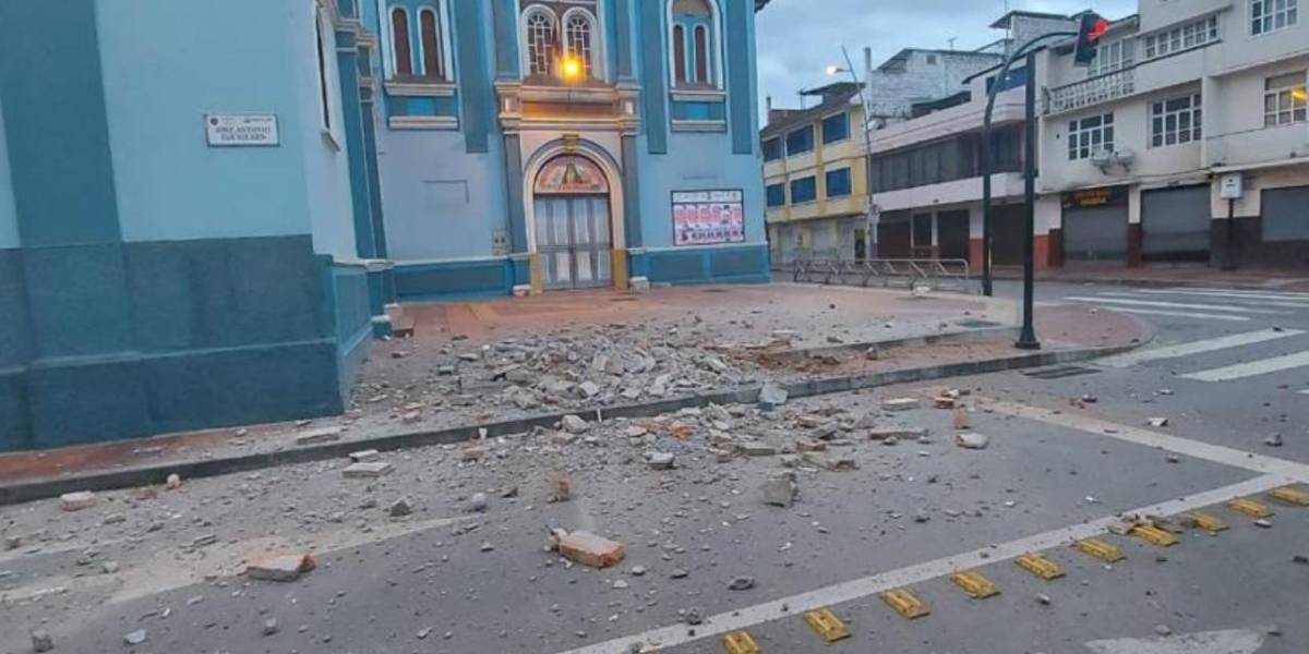 Fuerte sismo de 7.5 grados en Perú afectó estructuras en Loja y Zamora Chinchipe
